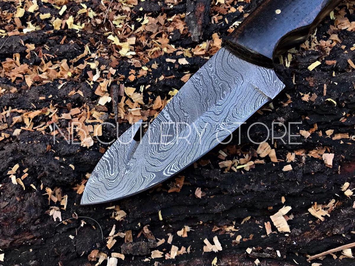 Damascus Steel Gut Hook Knife – Micarta Grip with Leather Sheath