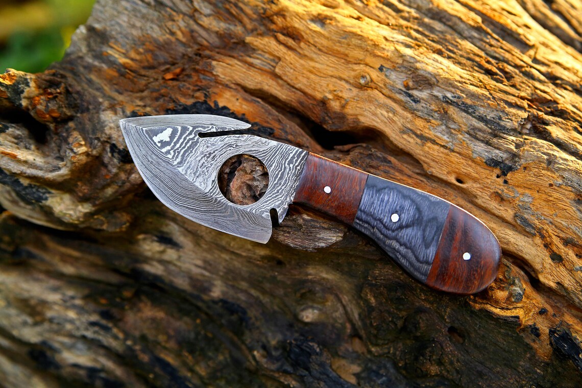 Rosewood Handle Damascus Guthook Skinner with Leather Sheath