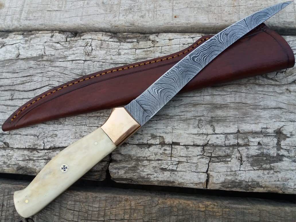 Damascus Steel Fillet Knife with Cow Bone Handle & Brass Bolster