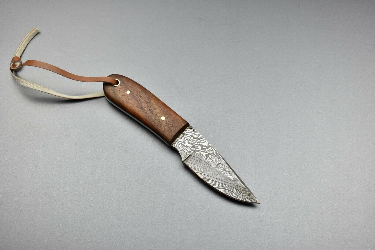 CUSTOM HANDMADE DAMASCUS STEEL EDC KNIFE HANDLE WALNUT WOOD