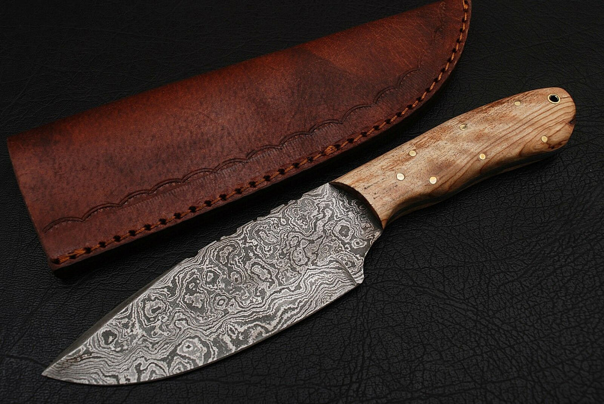Custom Handmade Damascus Steel Hunting Knife Knife Handle Olive wood