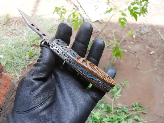 Damascus Steel Folding Pocket Knife with Pakka Wood Handle
