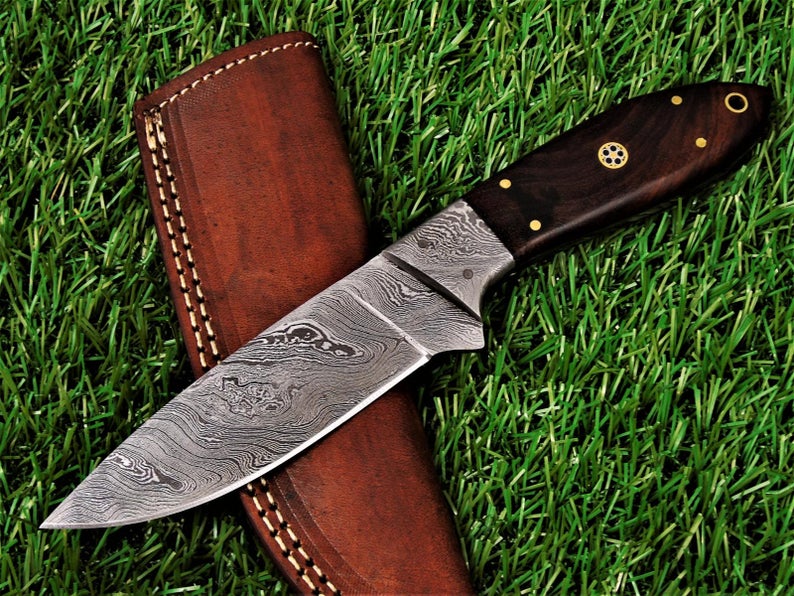 Handcrafted Rosewood Skinner Knife with Damascus Steel Bolster