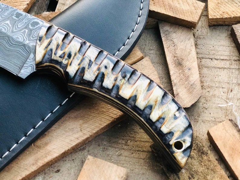 CUSTOM HANDMADE DAMASCUS GUTHOOK HUNTING KNIFE HANDLE MICARTA