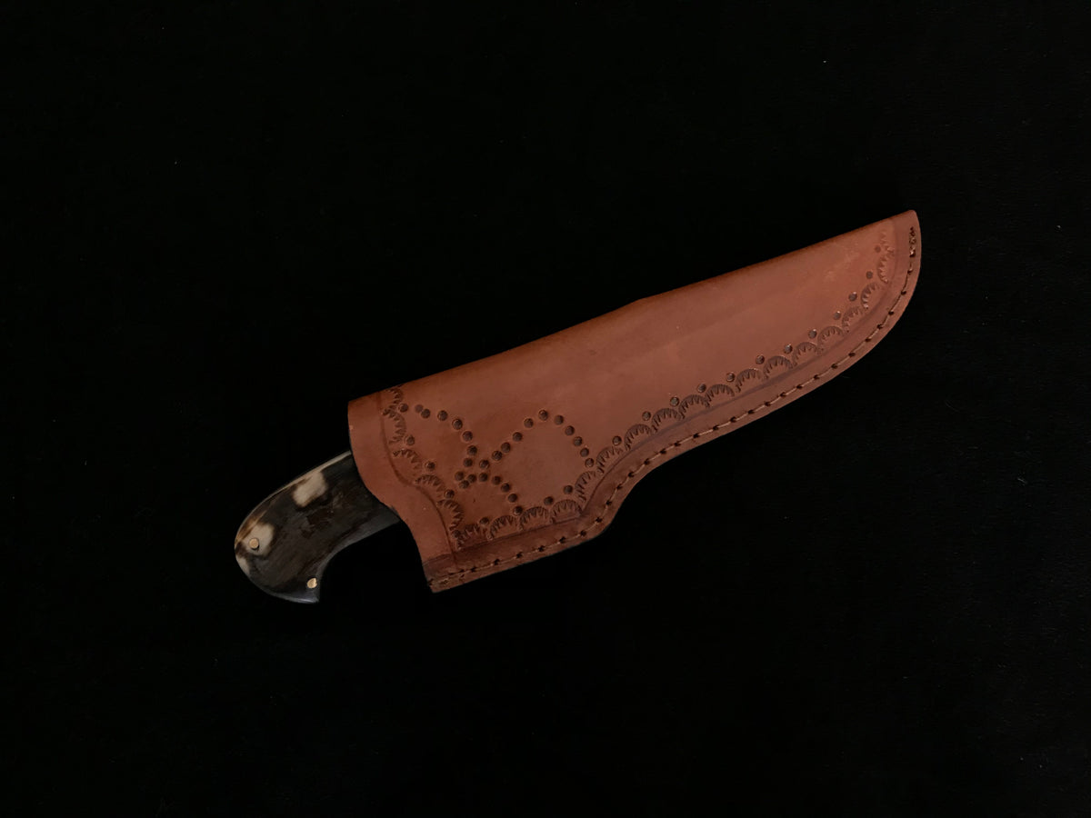 1095 High Carbon Steel Skinner Knife with Black Horn Handle