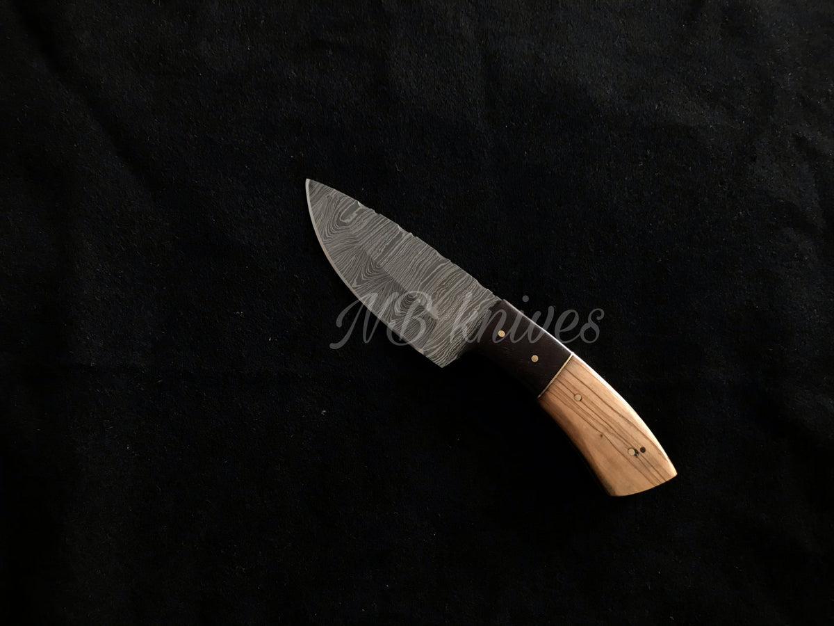 Olive Wood & Hardwood Bolster Damascus Skinner Knife – Handmade