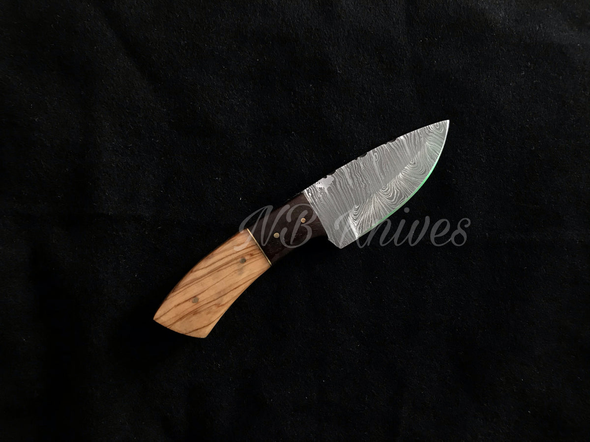 Olive Wood & Hardwood Bolster Damascus Skinner Knife – Handmade
