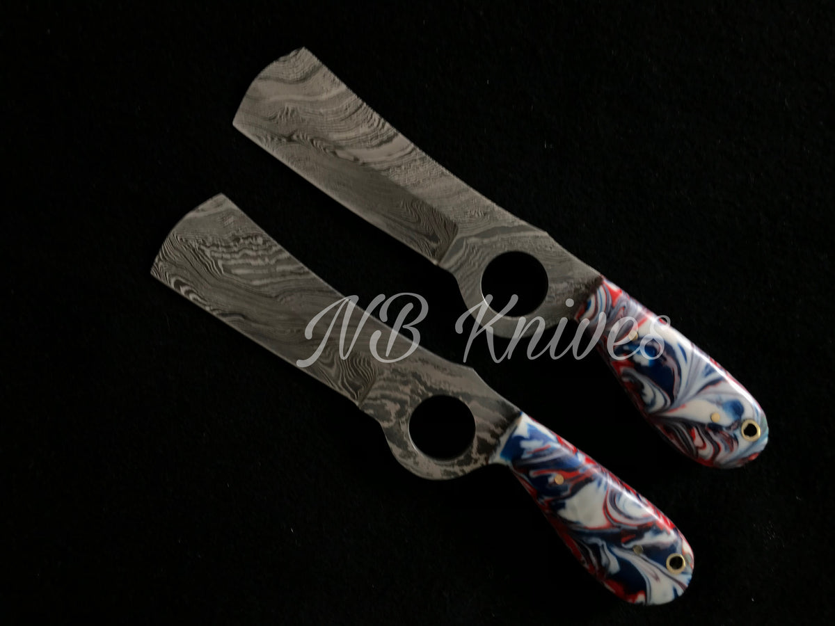 Set of 2 Cowboy Bull Cutter Knives with Resin Handles & Leather Sheaths