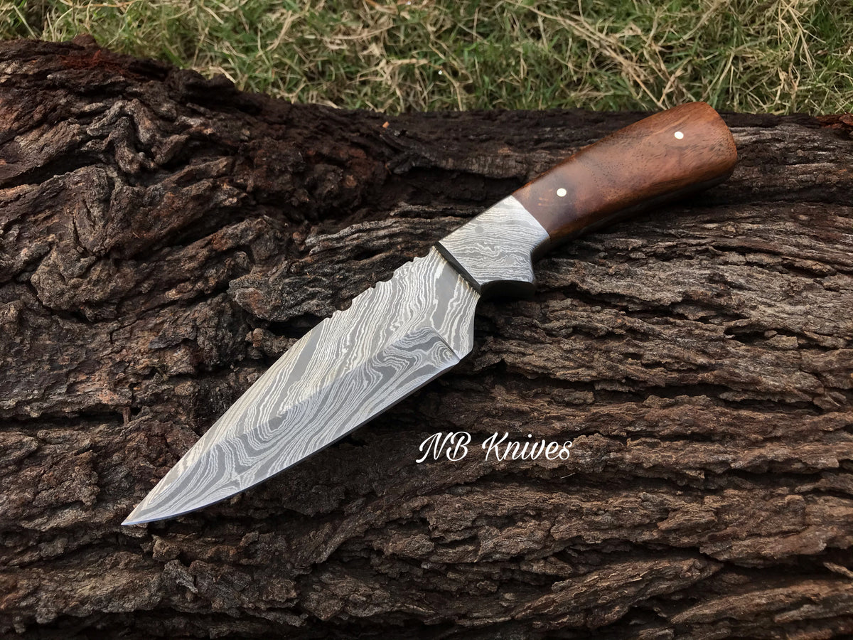 Walnut Handle Skinning Knife with Patterned Damascus Steel and Leather Sheath
