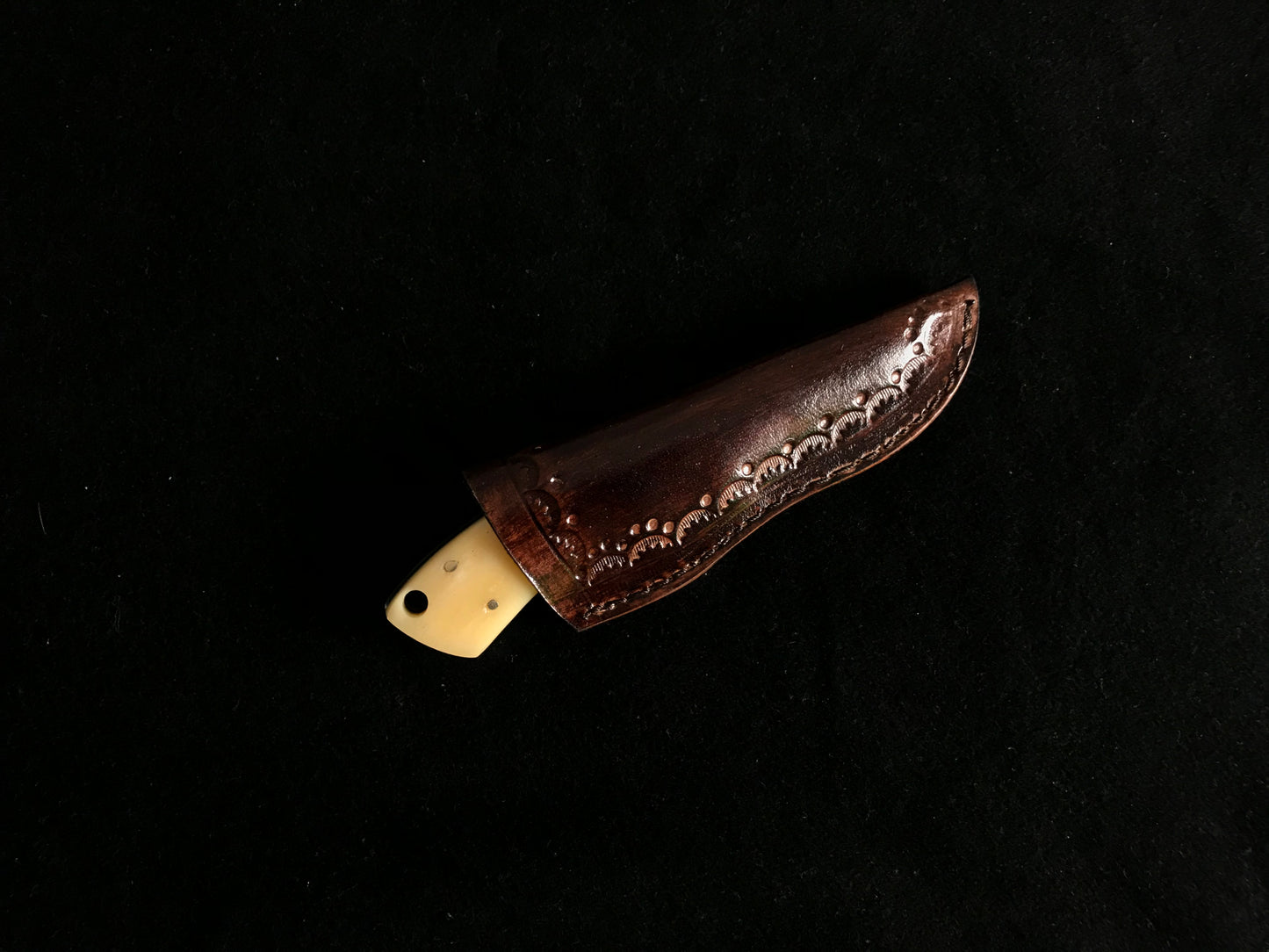 |NB KNIVES| Custom Handmade Damascus Hunting Knife Handle Rose wood and Camel Bone