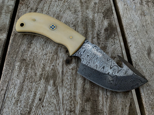 Hand-Forged Damascus Gut Hook Skinner Knife – Camel Bone Handle