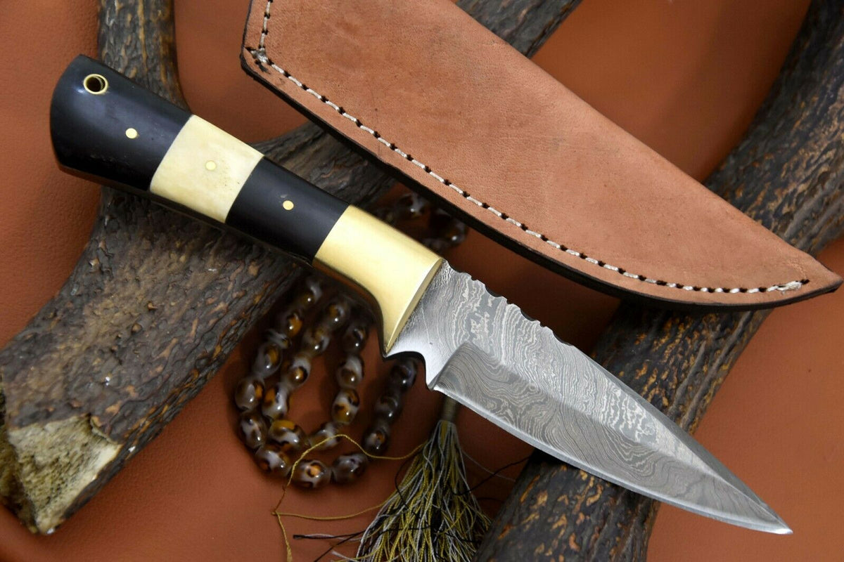 Custom Damascus Steel Hunting Knife with Bone & Horn Handle main image 1