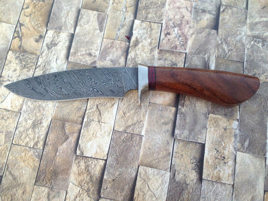 CUSTOM HANDMADE DAMASCUS STEEL KNIFE /ROSEWOOD HANDLE