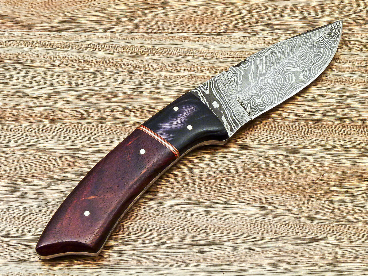 CUSTOM HAND FORGED DAMASCUS STEEL HUNTING KNIFE "NATURAL WOOD