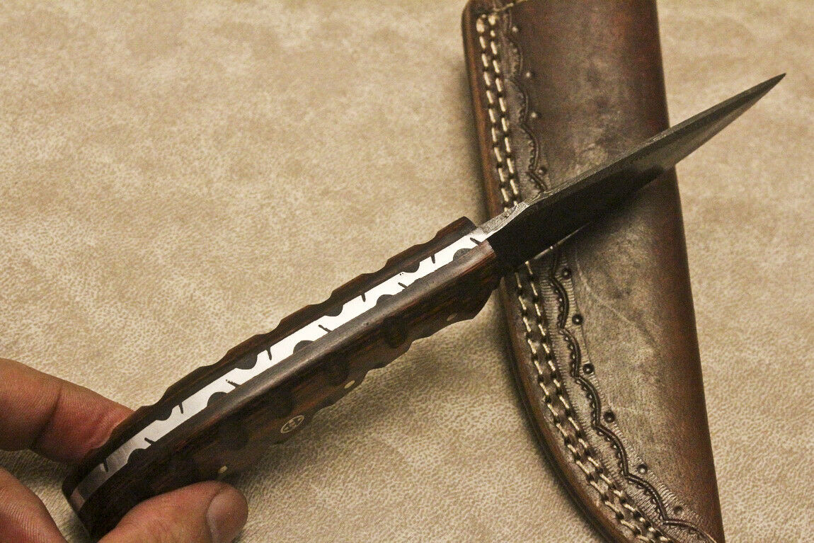 CUSTOM HANDMADE DAMASCUS FIXED BLADE HUNTING KNIFE HARDWOOD