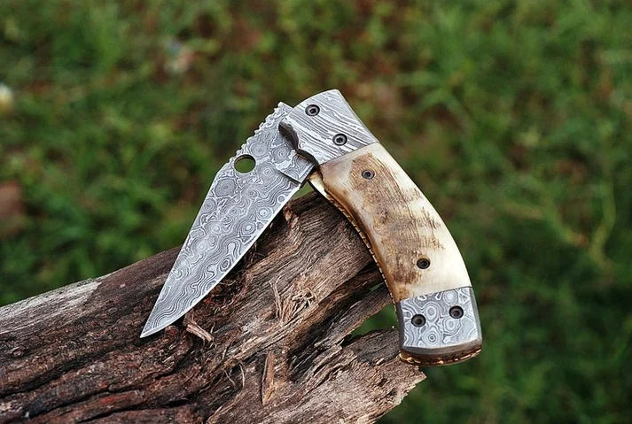 Damascus Pocket Knife Handle Ram Horn