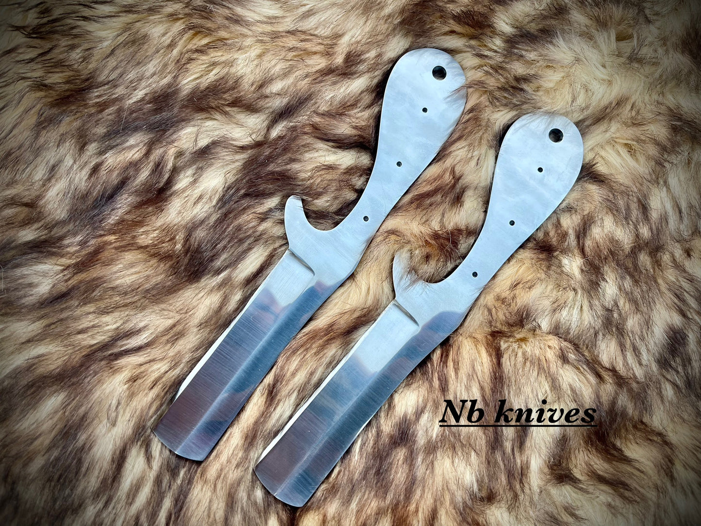 |NB KNIVES| CUSTOM HANDMADE LOT OF 2 D2 STEEL BULL CUTTER BLANK BLADES WITH LEATHER SHEATHS