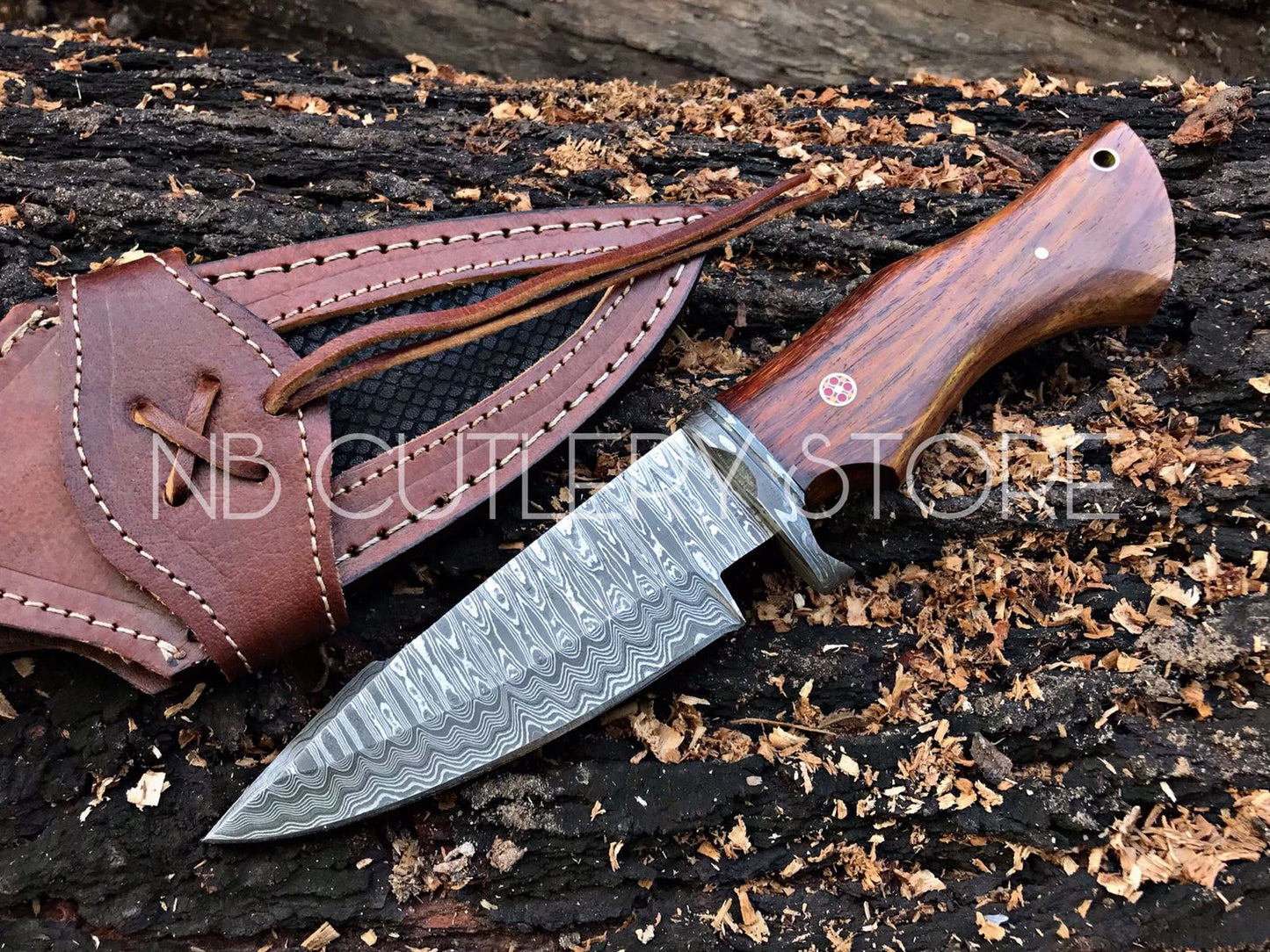 CUSTOM HANDMADE DAMASCUS STEEL BIGCAT ROAR KNIFE HANDLE WALNUT WOOD WITH BEAUTIFUL LEATHER SHEATH