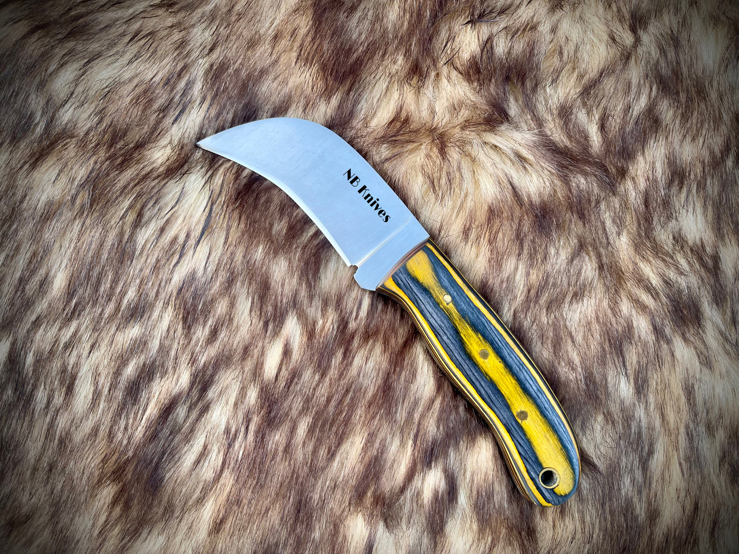 Custom Handmade D2 Steel Full Tang Howkbill Knife Handle Hardwood With Leather Sheath High-Quality Hawkbill Knife for Efficient Cutting Tasks