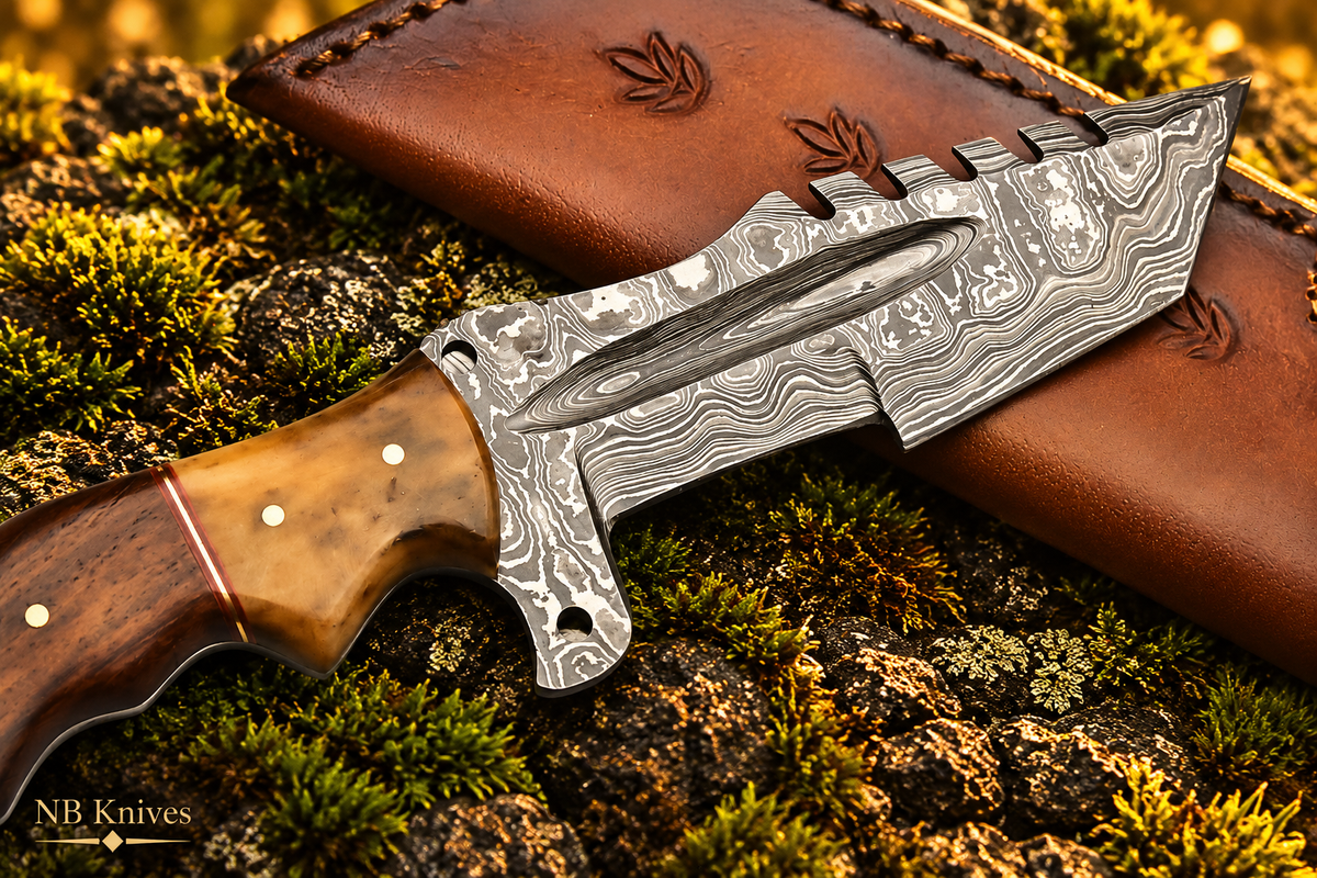 Damascus Steel Full Tang Knife with Olive Wood & Walnut Wood Handle & Leather Sheath