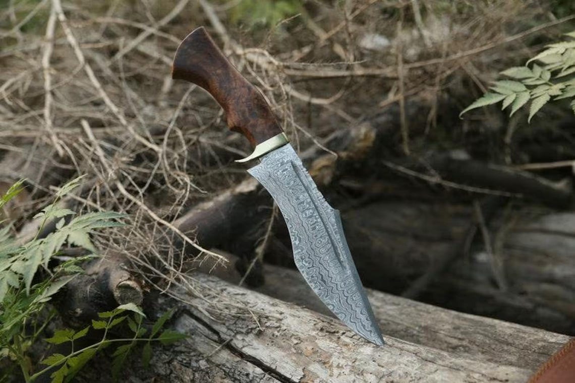 Damascus Steel Hunting Bowie Knife | Rosewood Handle | Leather Sheath | NB Knives