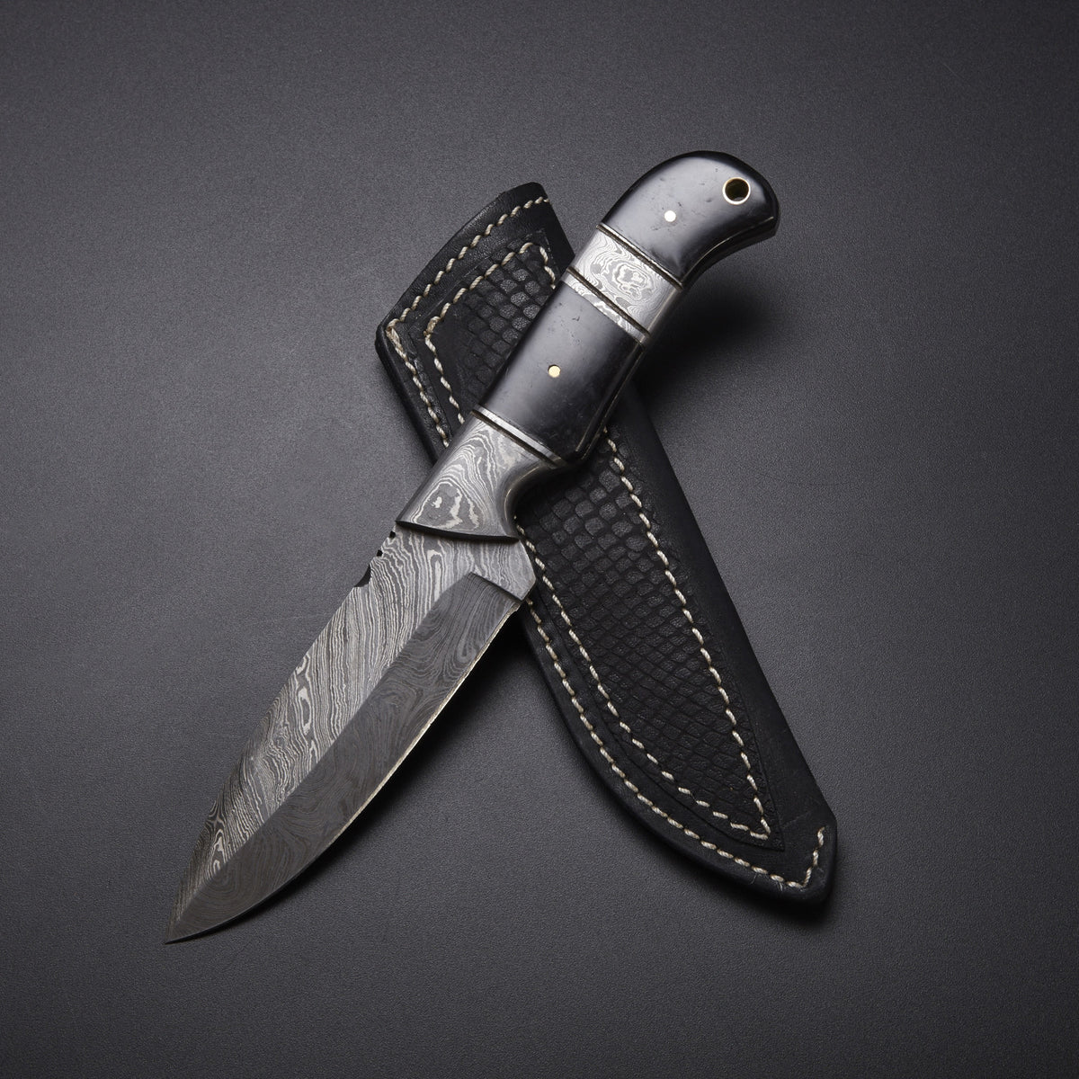 Full Tang Damascus Skinner Knife with Buffalo Horn Handle & Leather Sheath