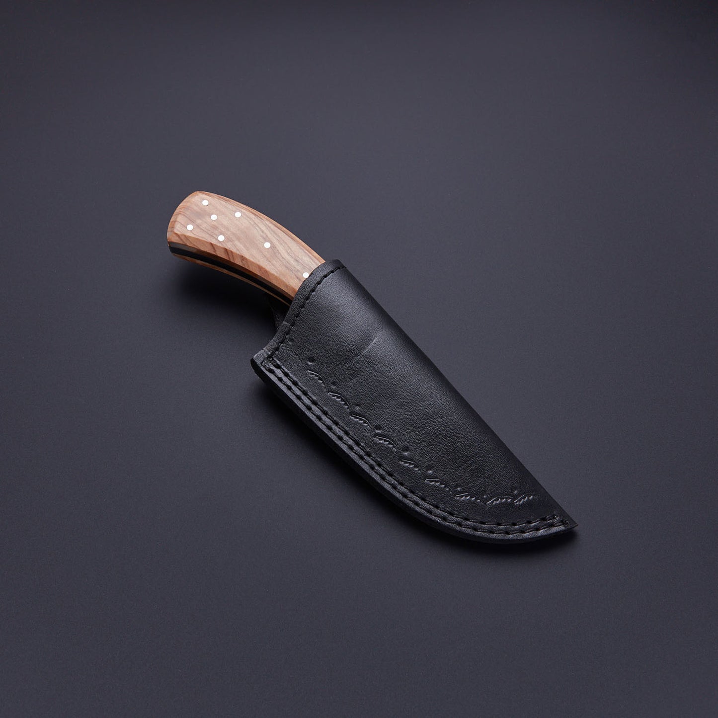 |NB KNIVES| CUSTOM HANDMADE D2 STEEL HUNTING KNIFE  Handle Material Olive Wood With D2 Tool Steel Bolster