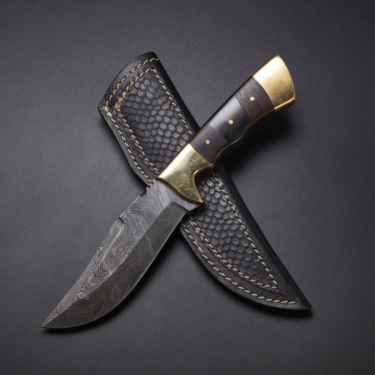 Custom Handmade Damascus Skinner Knife with Walnut & Buffalo Horn Handle