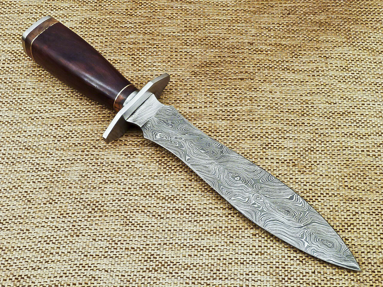 BEAUTIFUL CUSTOM HANDMADE DAMASCUS STEEL KNIFE "NATURAL WOOD"