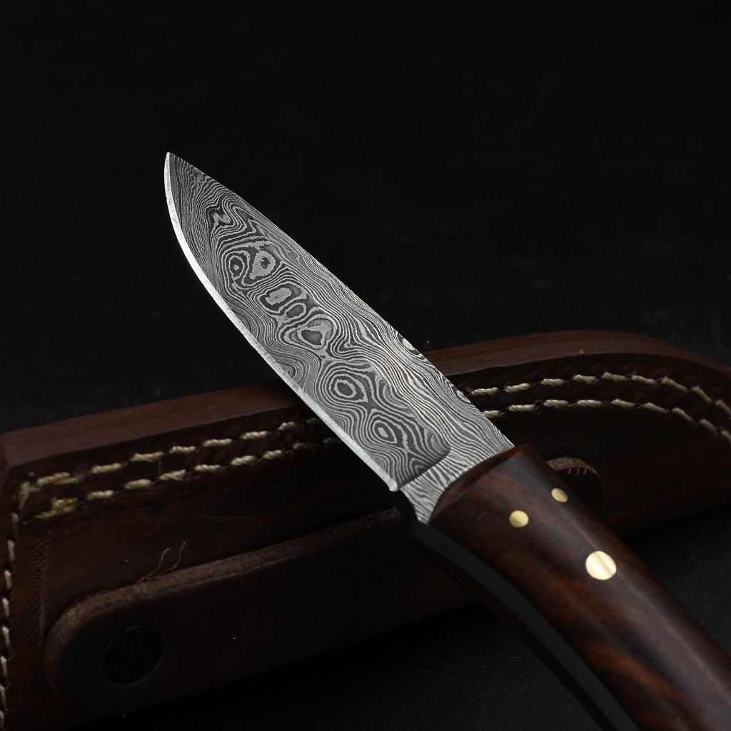 custom handmade damascus hunting knife Handle: Rosewood, Brass Lanyard Pipe - NB CUTLERY LTD