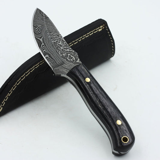 Damascus hunting knife Handle: Pakka Wood - NB CUTLERY LTD