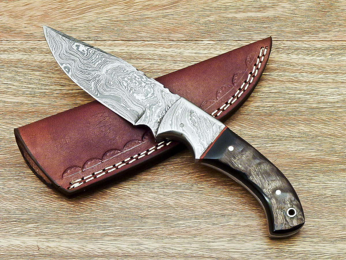 BEAUTIFUL CUSTOM HAND FORGED DAMASCUS STEEL HUNTING KNIFE "SHEEP HORN - NB CUTLERY LTD