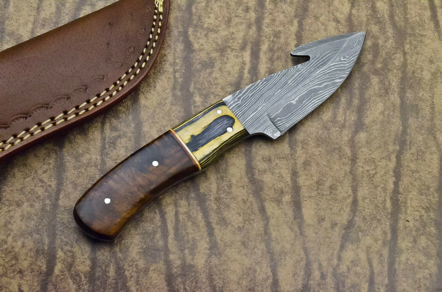 HAND FORGED DAMASCUS STEEL BLADE HUNTING KNIFE - ROSE WOOD