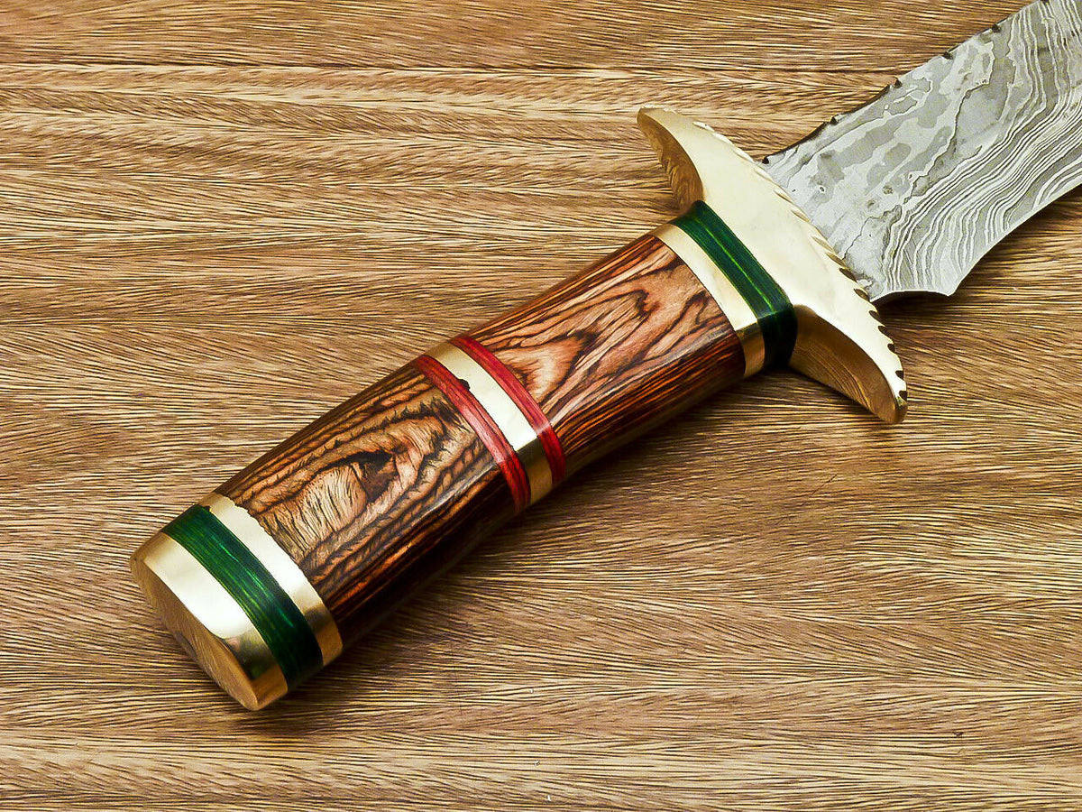 Custom handmade Damascus hunting knife with Pakka Wood handle and Brass bolster