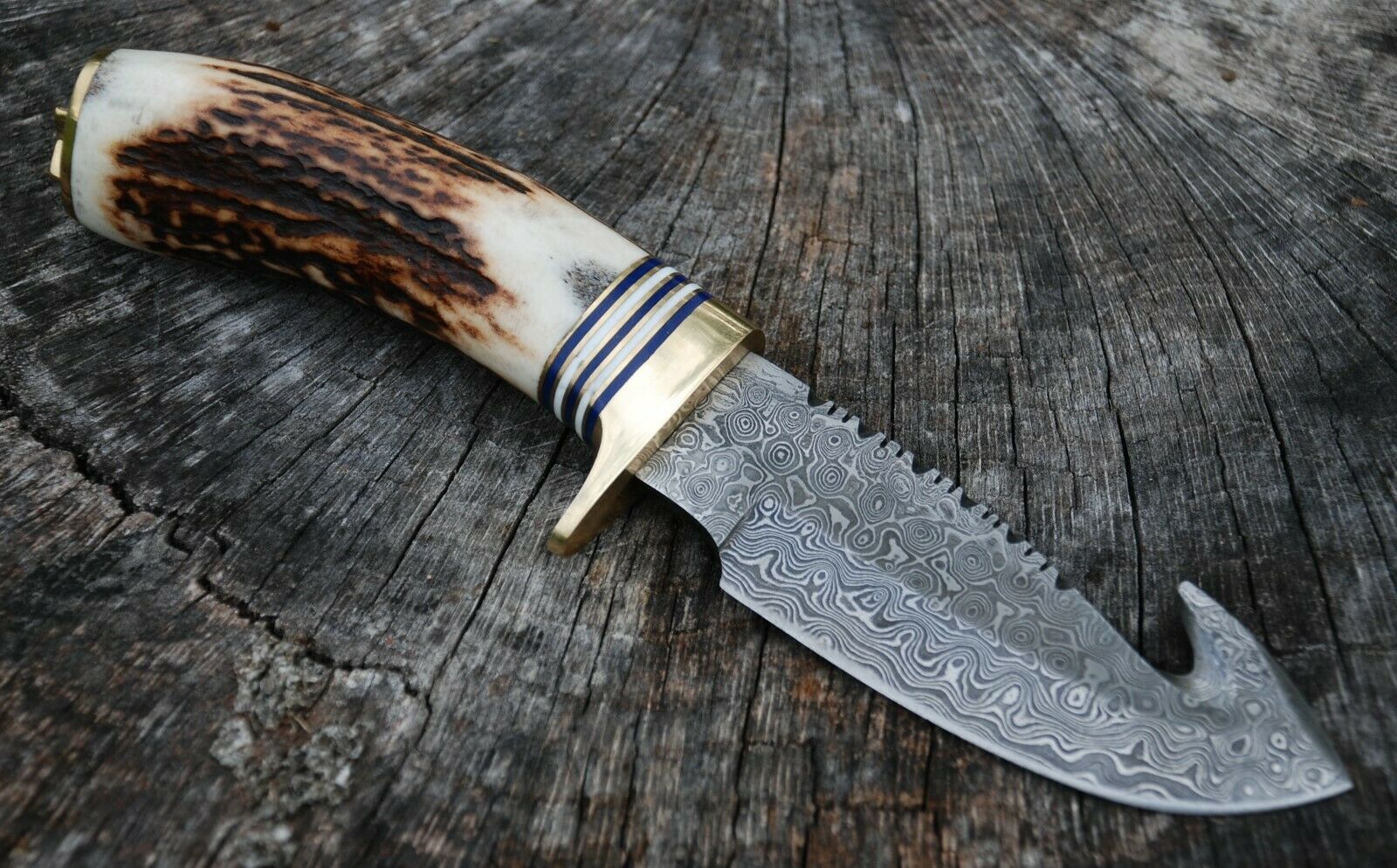 |NB KNIVES| Damascus Gut Hook Fixed Blade Knife with Stag Antler Handle & Leather Sheath - NB CUTLERY LTD