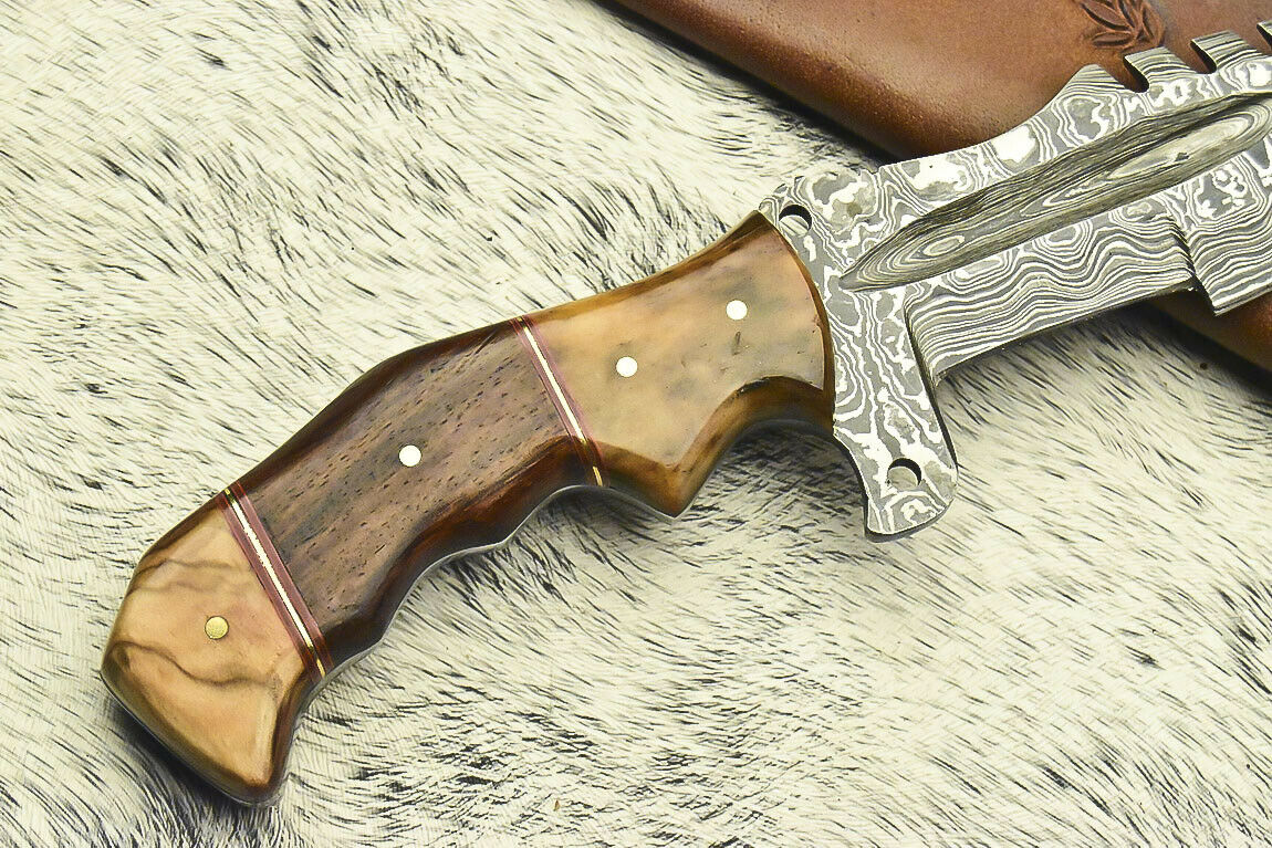 Damascus Steel Full Tang Knife with Olive Wood & Walnut Wood Handle & Leather Sheath