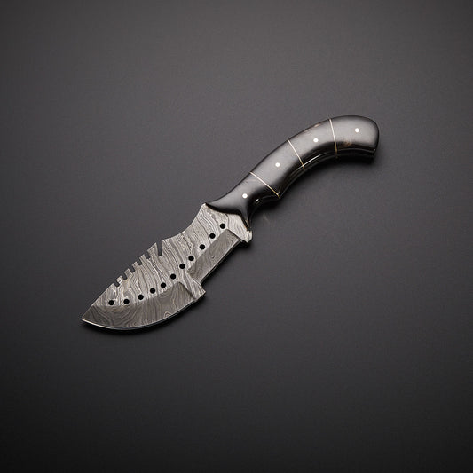 Damascus Tracker Knife with Buffalo Horn Handle and Leather Sheath