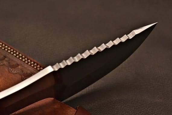 CUSTOM HANDMADE D2 STEEL TRACKER KNIFE WITH LEATHER SHEATH 
