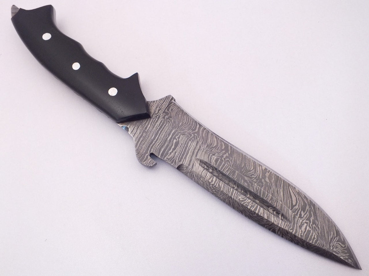 Hand-forged Damascus hunting knife with Micarta handle and genuine cowhide leather sheath