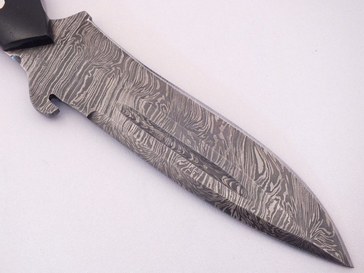 Hand-forged Damascus hunting knife with Micarta handle and genuine cowhide leather sheath