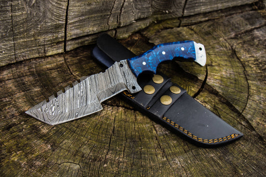 Handcrafted Damascus Tracker Knife with Resin Handle & Leather Sheath