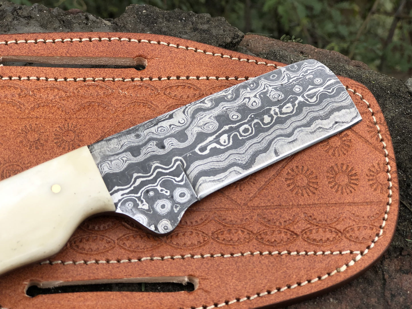 Custom Handmade Damascus Steel Bull Cutter knife