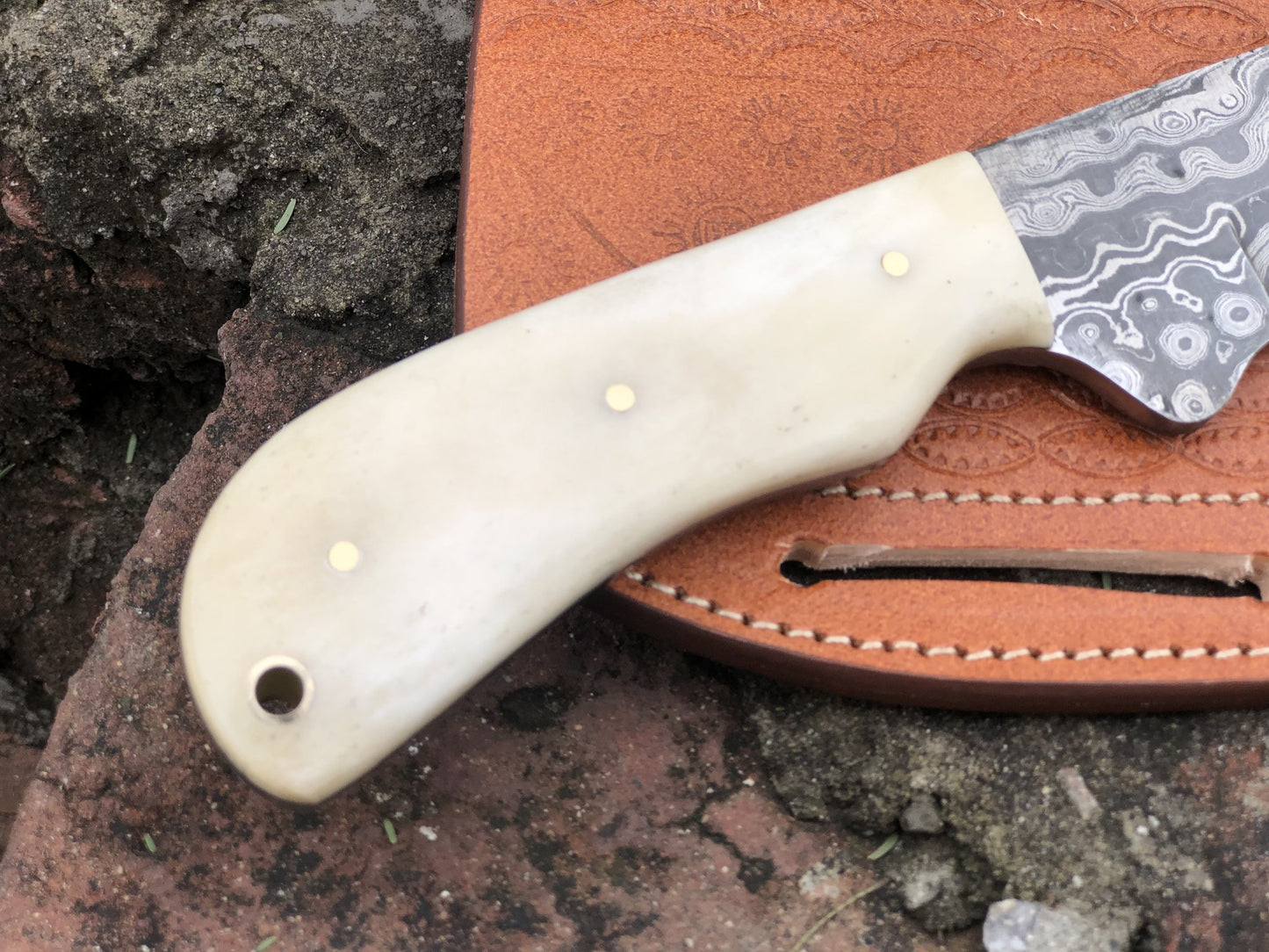 Custom Handmade Damascus Steel Bull Cutter knife