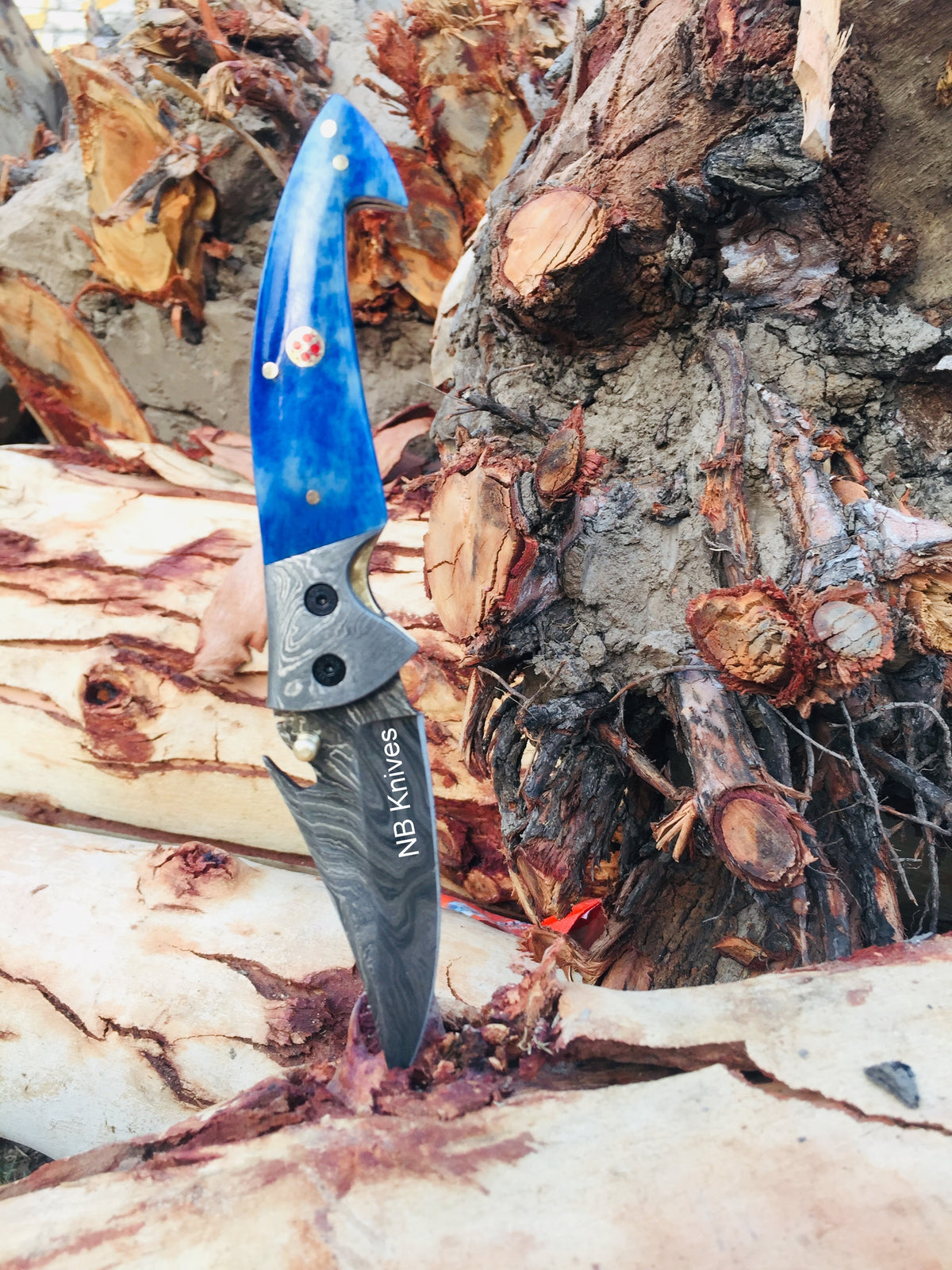 Dyed Blue Camel Bone Damascus Folding Knife with Leather Sheath