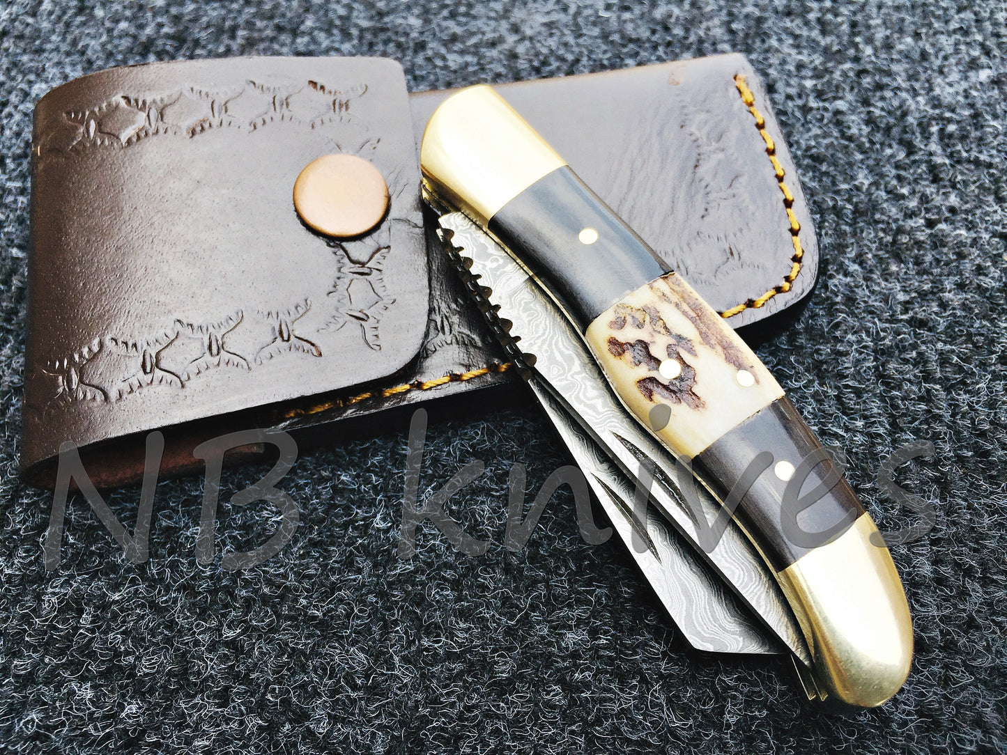 Damascus Trapper Pocket Knife with Black Horn & Stag Horn Scales