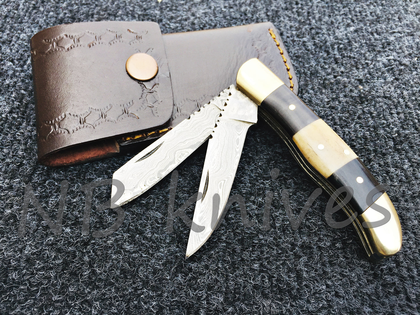 CUSTOM HANDMADE DAMASCUS STEEL TRAPPER POCKET KNIFE WITH LEATHER SHEATH