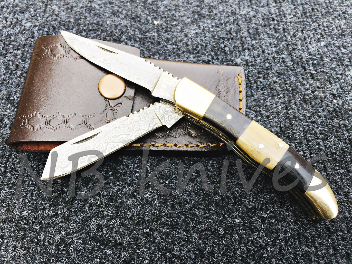 CUSTOM HANDMADE DAMASCUS STEEL TRAPPER POCKET KNIFE WITH LEATHER SHEATH