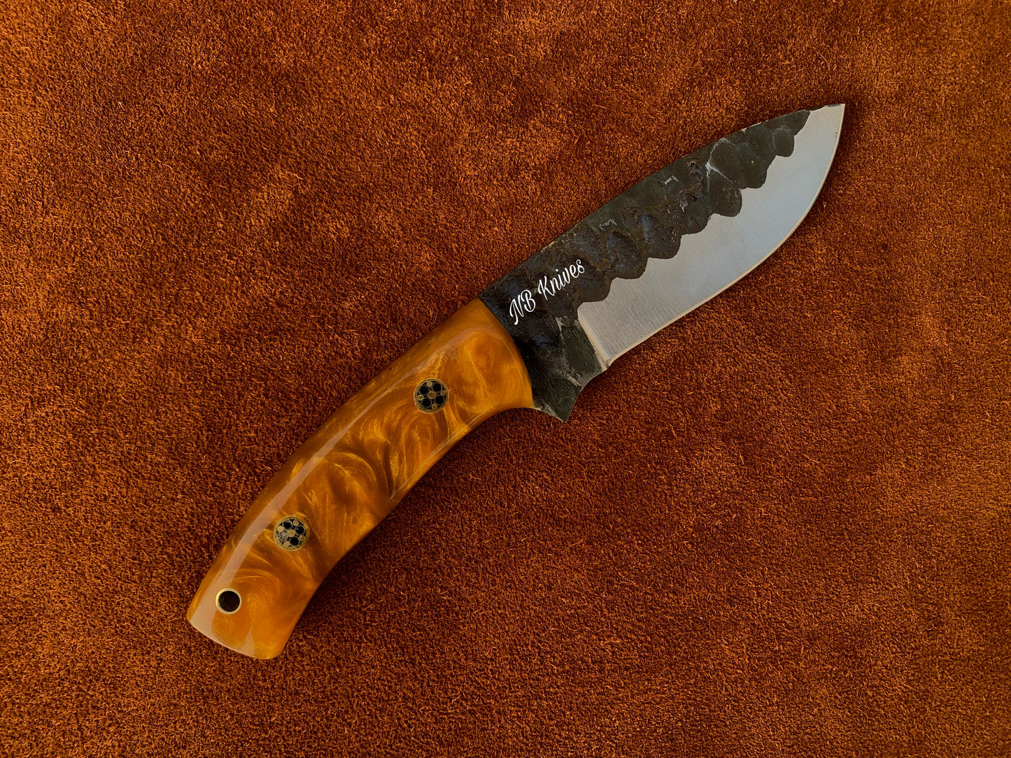 |NB KNIVES| CUSTOM HANDMADE HIGH CORBAN STEEL SKINNER KNIFE HANDLE REZON