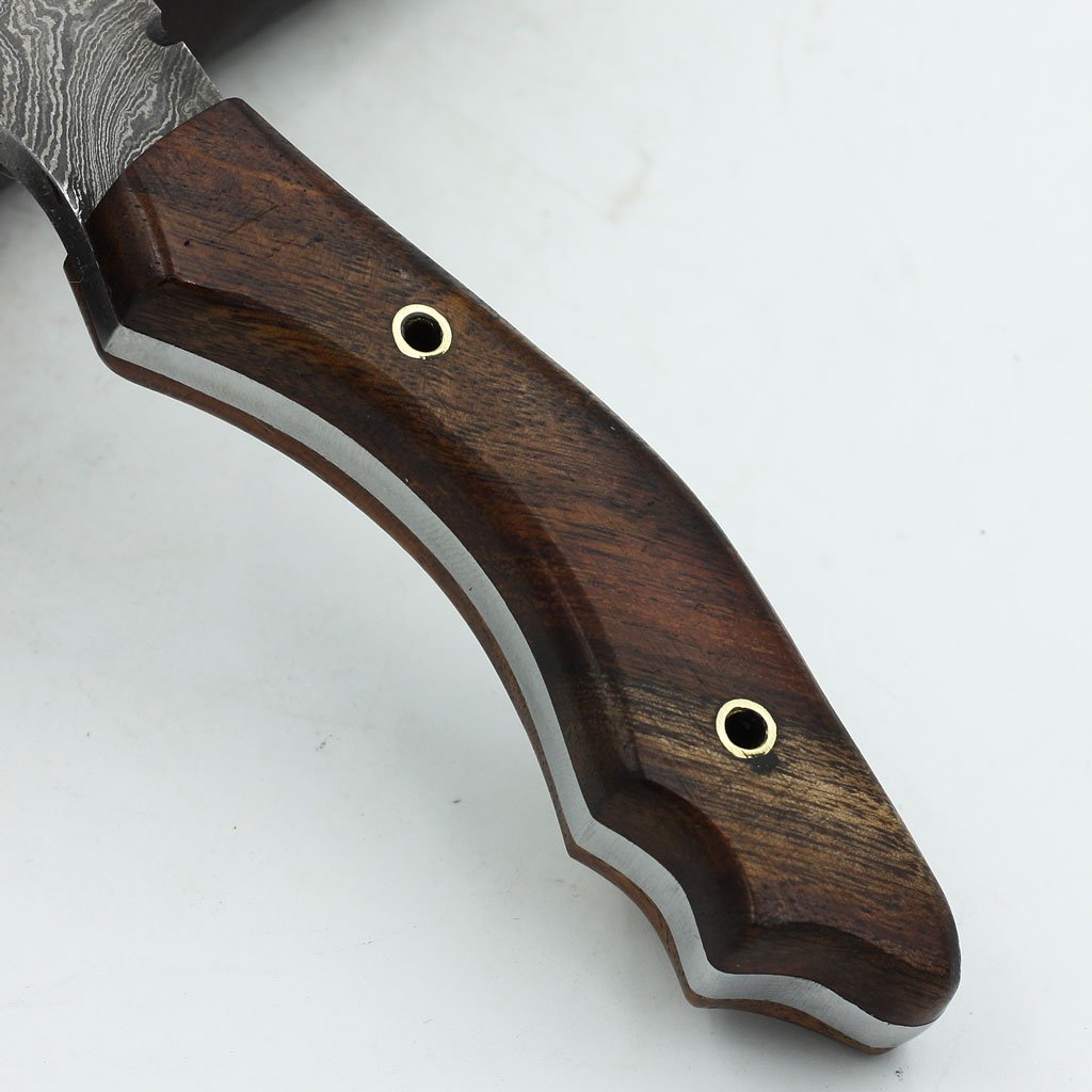 Damascus Hunting knife Handle Walnut Wood - NB CUTLERY LTD