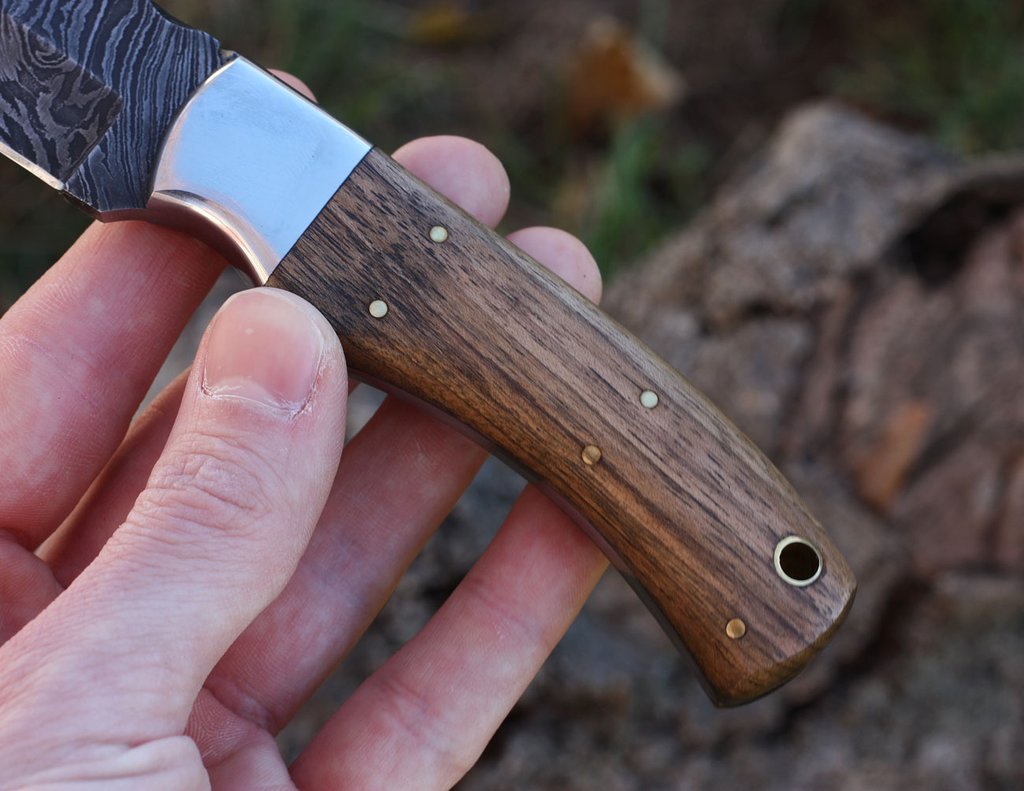 Damascus hunting knife Handle Walnut Wood. Stainless Steel Bolster - NB CUTLERY LTD